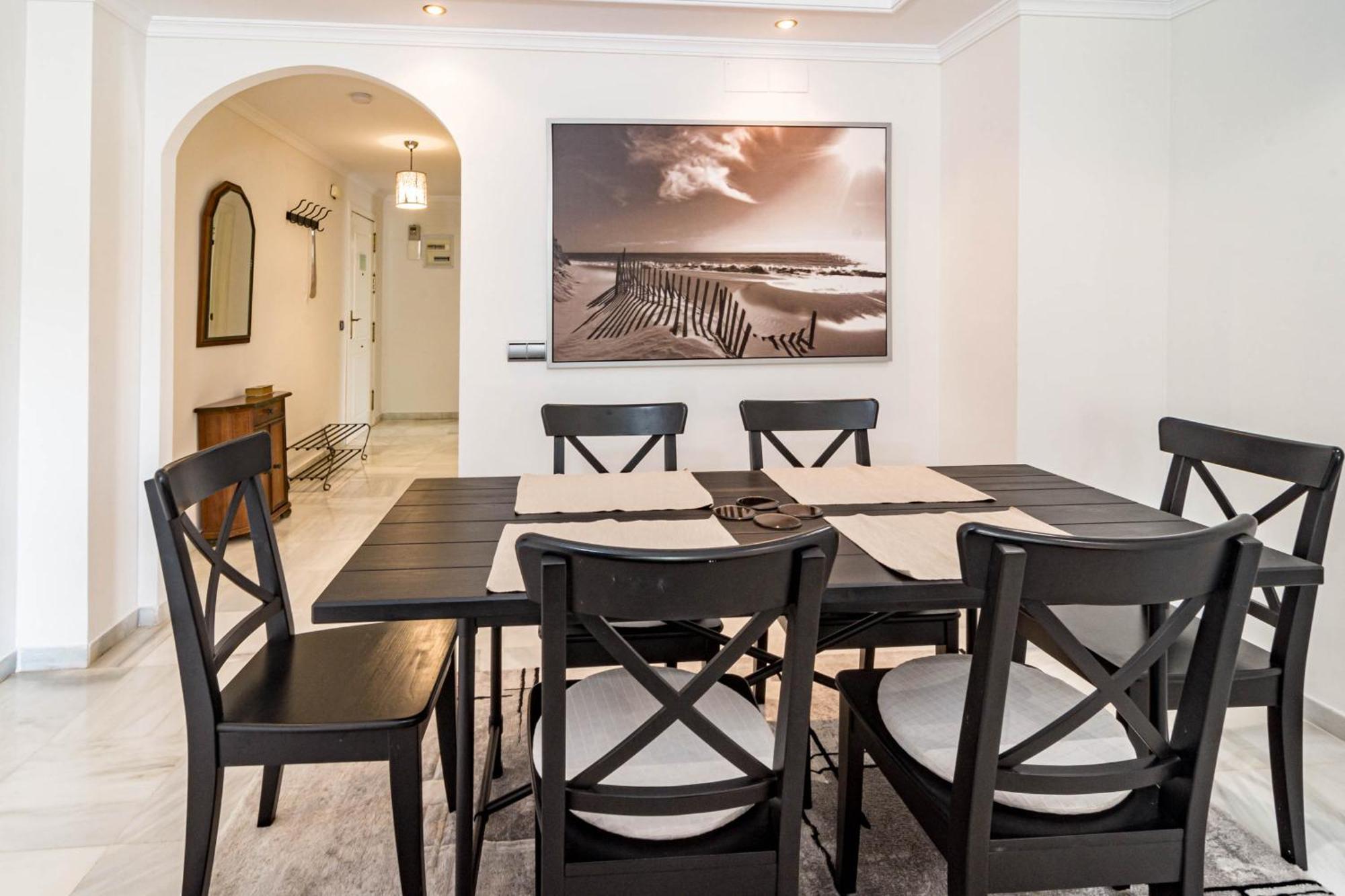 Beautiful Near Puerto Banus With Huge Terrace *
