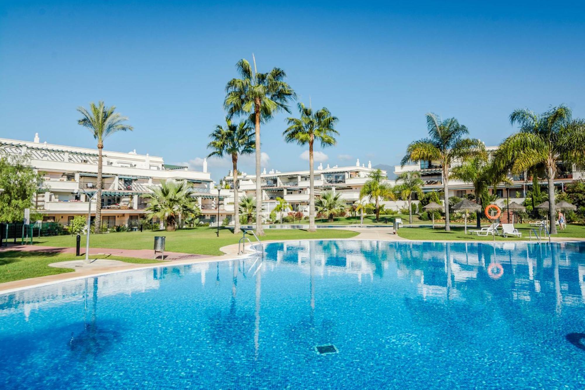 Beautiful Near Puerto Banus With Huge Terrace Apartamento *